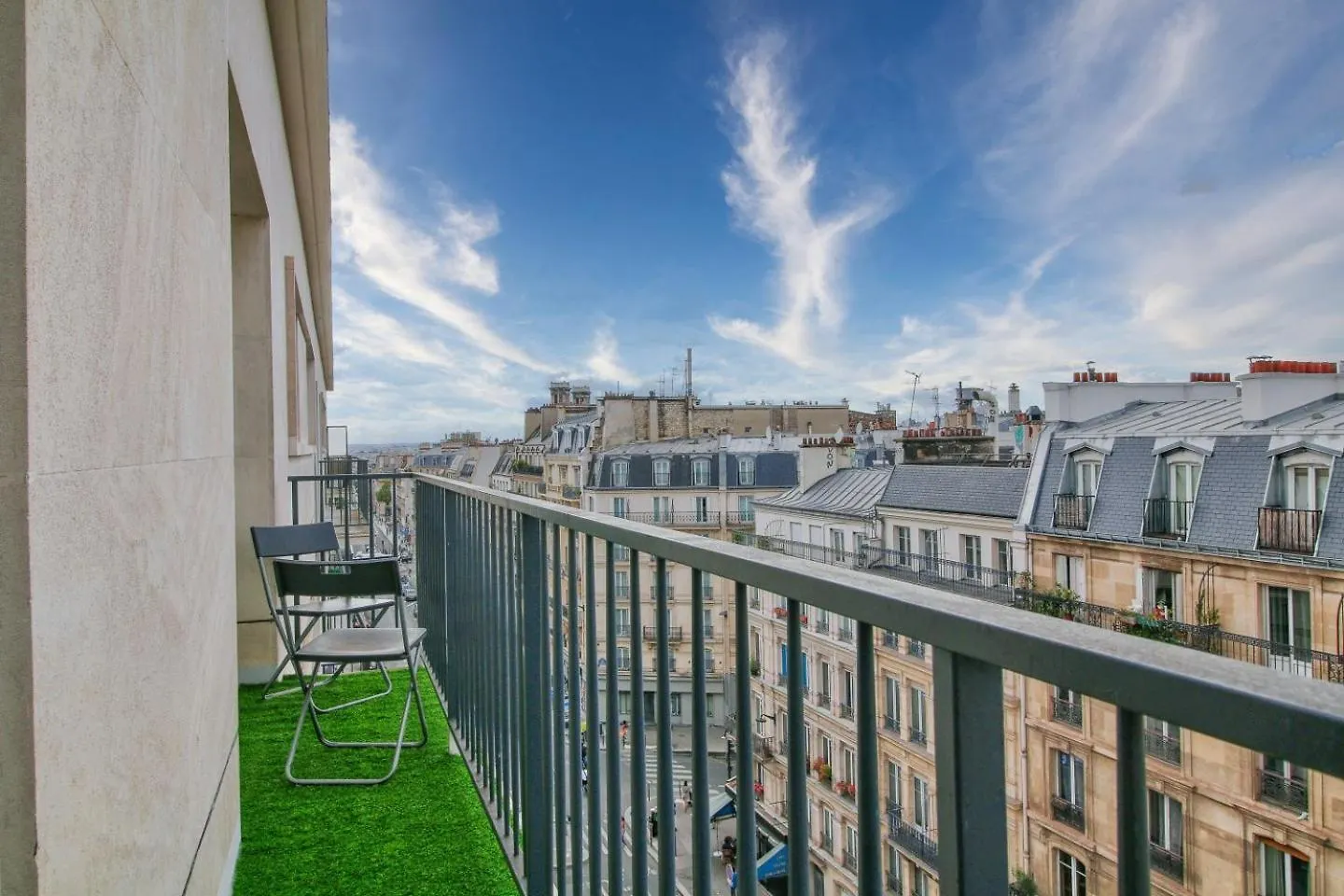 Superb 1br Flat With Balcony View On Sacre-coeur Apartment