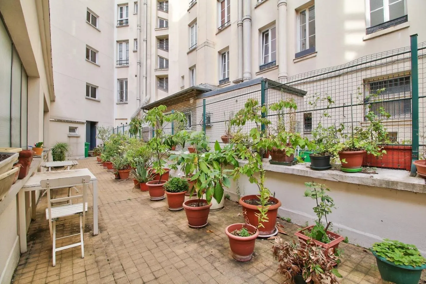 Superb 1br Flat With Balcony View On Sacre-coeur Apartment